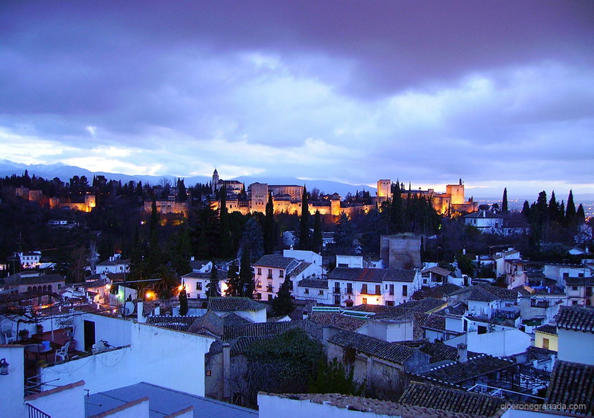 reservar visitas guiadas nocturnas Albaicín y Sacromonte de Granada